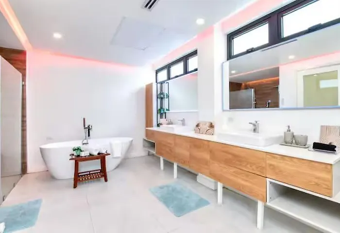 Penthouse Luxury * Montego Bay