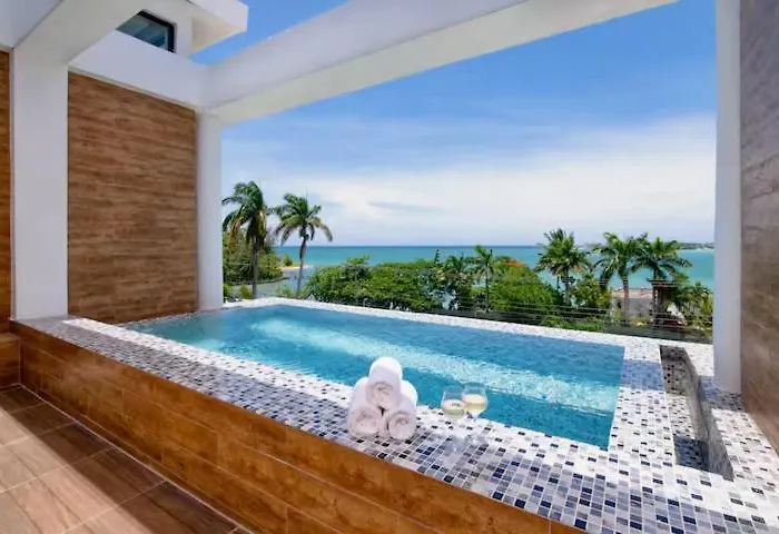 Penthouse Luxury *